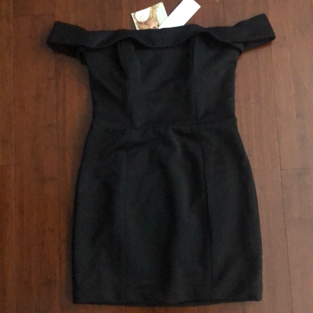 Kittenish dress